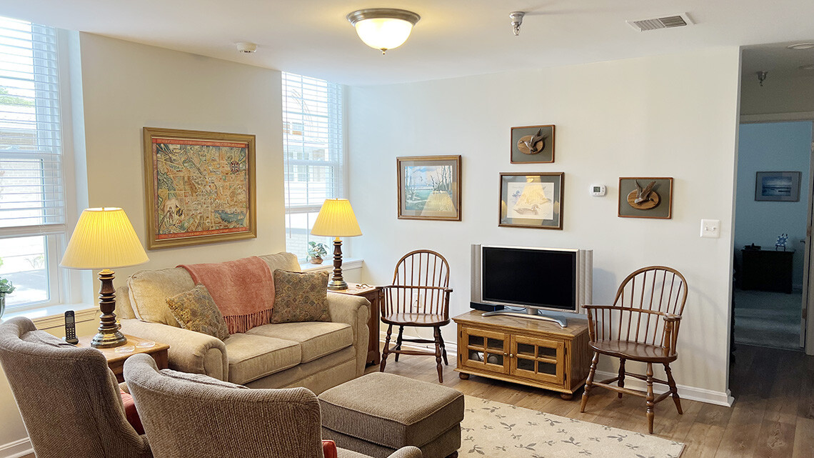 ApartmentLivingRoom web