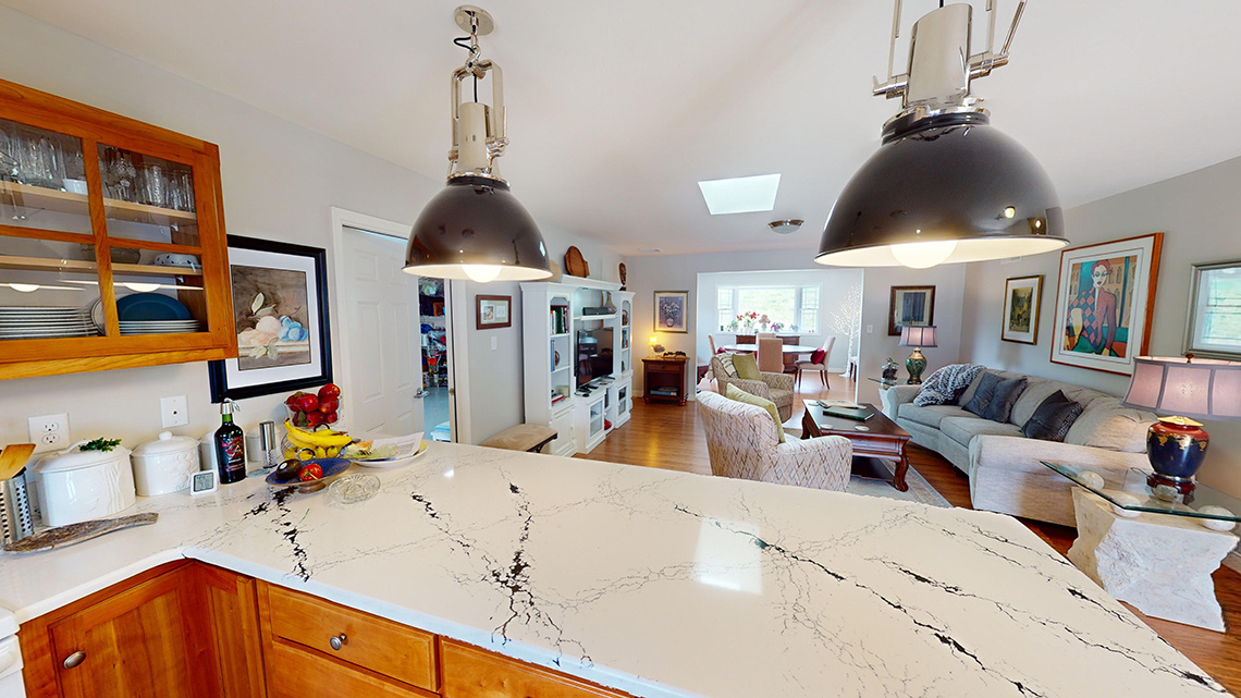 Deluxe-Westmoreland-Cottage-04182024_111701