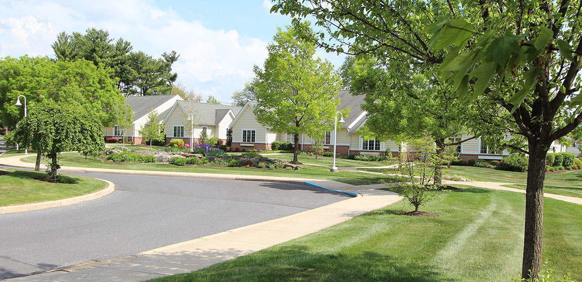ResidentialLiving_ServicesSecBg2_KV