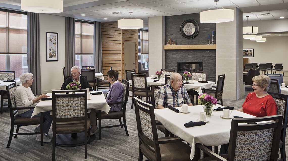 Inglenook at Presbyterian Village_Int Dining 2 w People_Copyright Andrew Rugge Courtesy Perkins Eastman-1