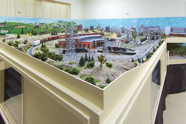 Model_Railroad_Set2_QV