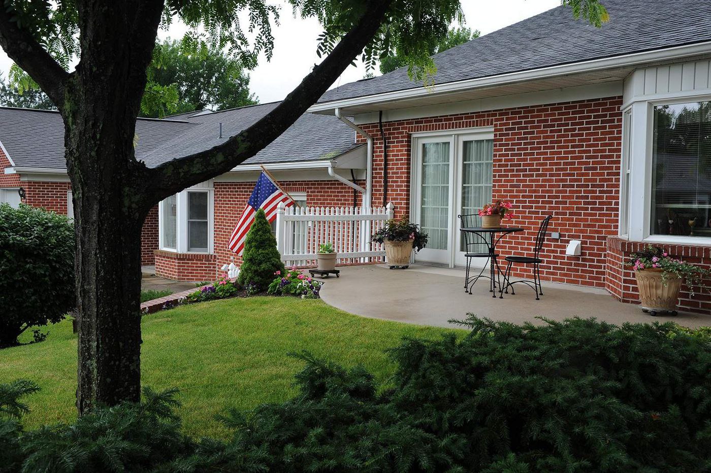 Cottages_ServiceAmenities1_QV