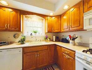 Woods Lane Villa Kitchen | Westminster Woods at Huntingdon