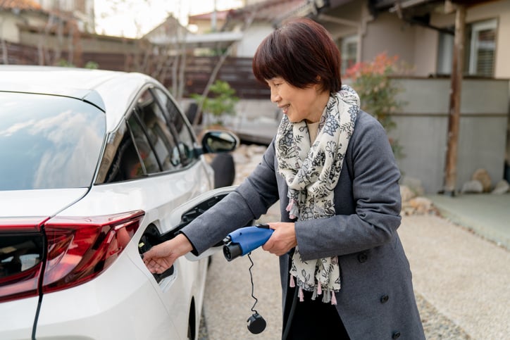 electric cars for seniors 2