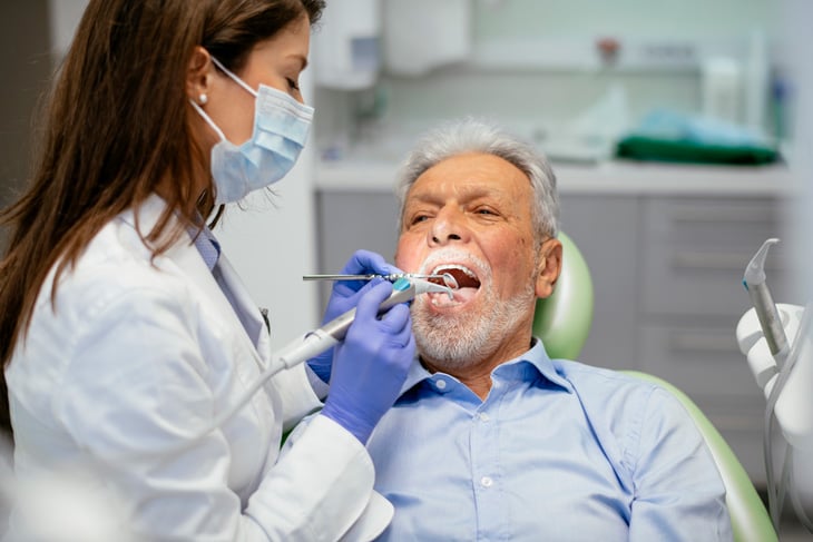 senior-dental-health-visit-the-dentist