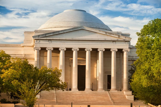 virtual-museum-tours-for-seniors-in-isolation