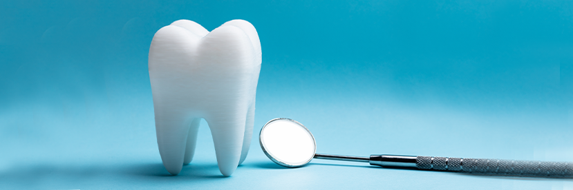 7 Ways to Maintain Dental Health With Age